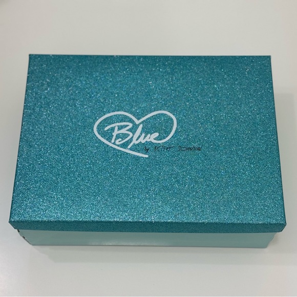 Blue by Betsey Johnson Iris Pumps - Picture 5 of 11